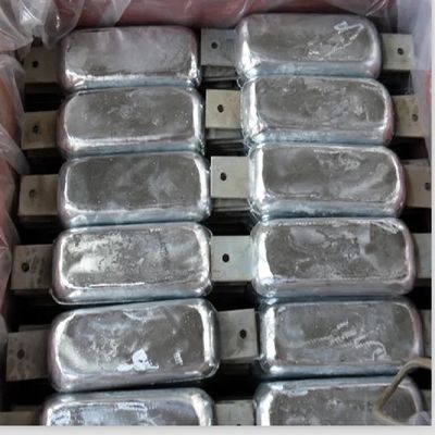 مقاومة عالية للتآكل الألومنيوم المنود للمياه البحرية والهياكل البحرية الألومنيوم الصابون خزان المنود المستخدم لمنع تآكل هياكل الصلب في مياه البحر والمياه المالحة