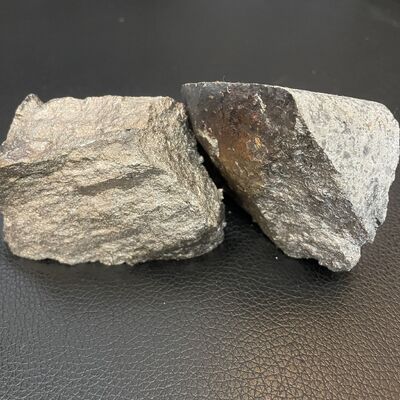 سبائك النحاس والزركونيوم CuZr40 سبيكة صب لخصائص السبائك الميكانيكية القوية